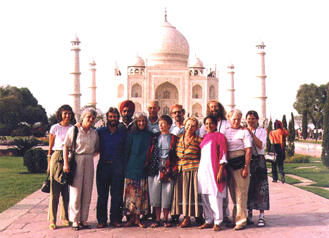 Energy Enhnacement Meditation at the Taj Mahal. Group with Satchidanand and Devi Dhyani Sol1.gif (91776 bytes)